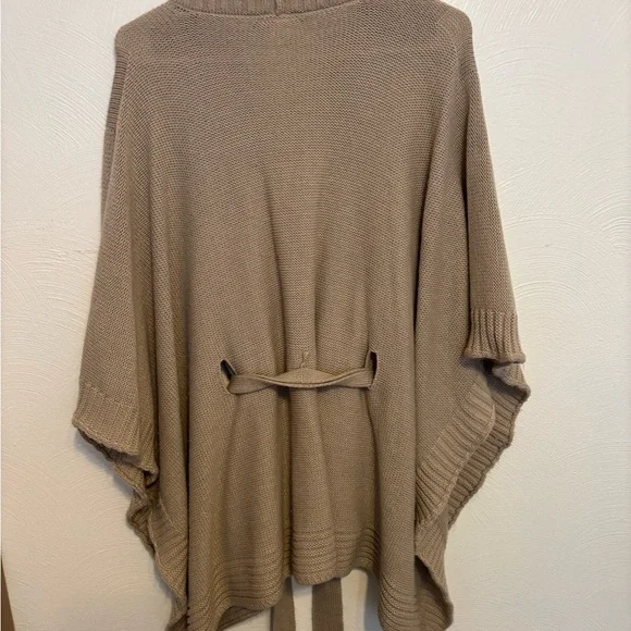 New York & Company Beige Women's Poncho Sweater - Picture 7 of 7